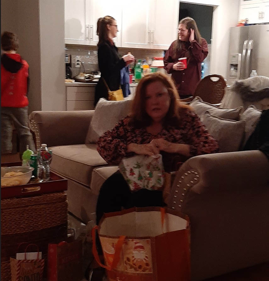 22 - 2022 KELLEY FAMILY CHRISTMAS PARTY CONNIE