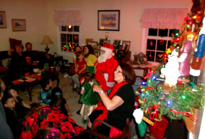 Family Christmas Party 2012 - Santa 2